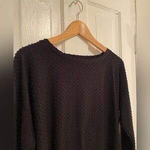 Aritzia Wilfred Top with textured dots and open back. Size M